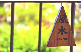 五行属性中，橙色对应哪个属性？